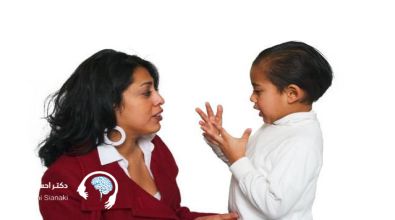 تا چه سنی حرف نزدن کودک طبیعی است؟